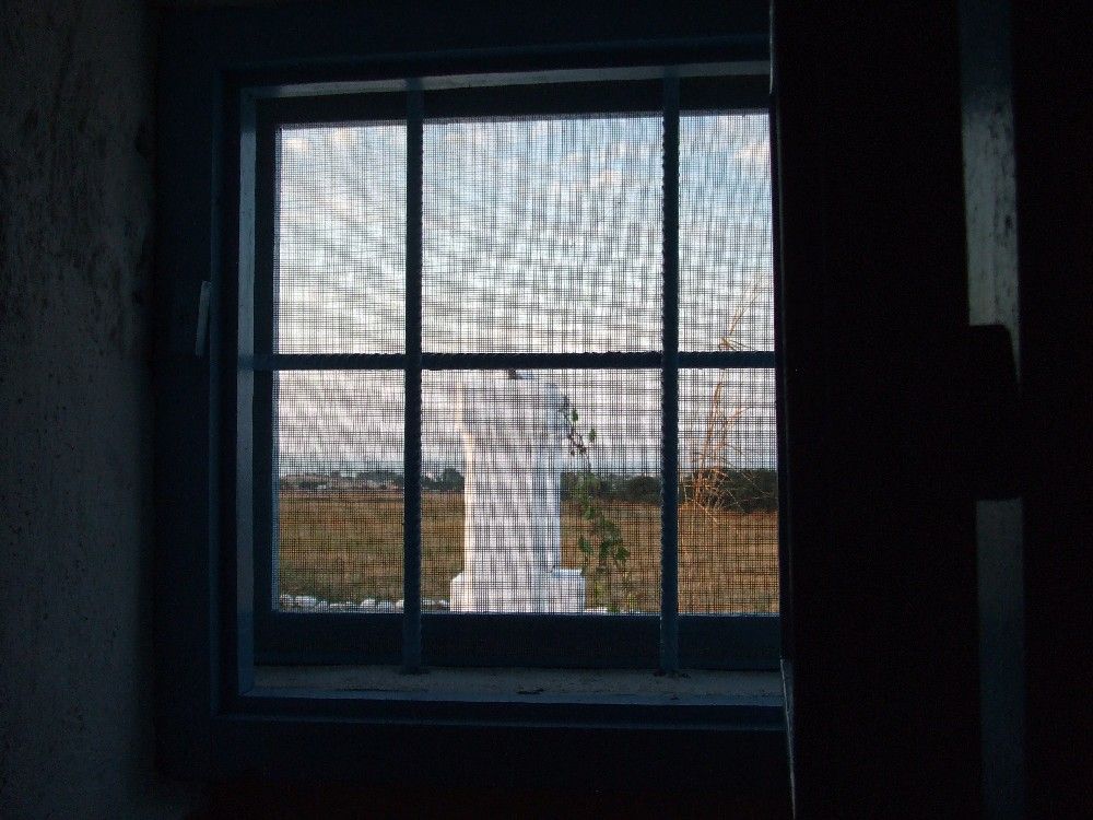 Masseria - Ostuni - vacanze - alloggio 2 - finestrino cucina