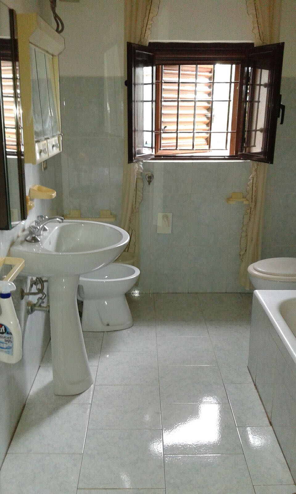 Putignano vendesi trulli - bagno